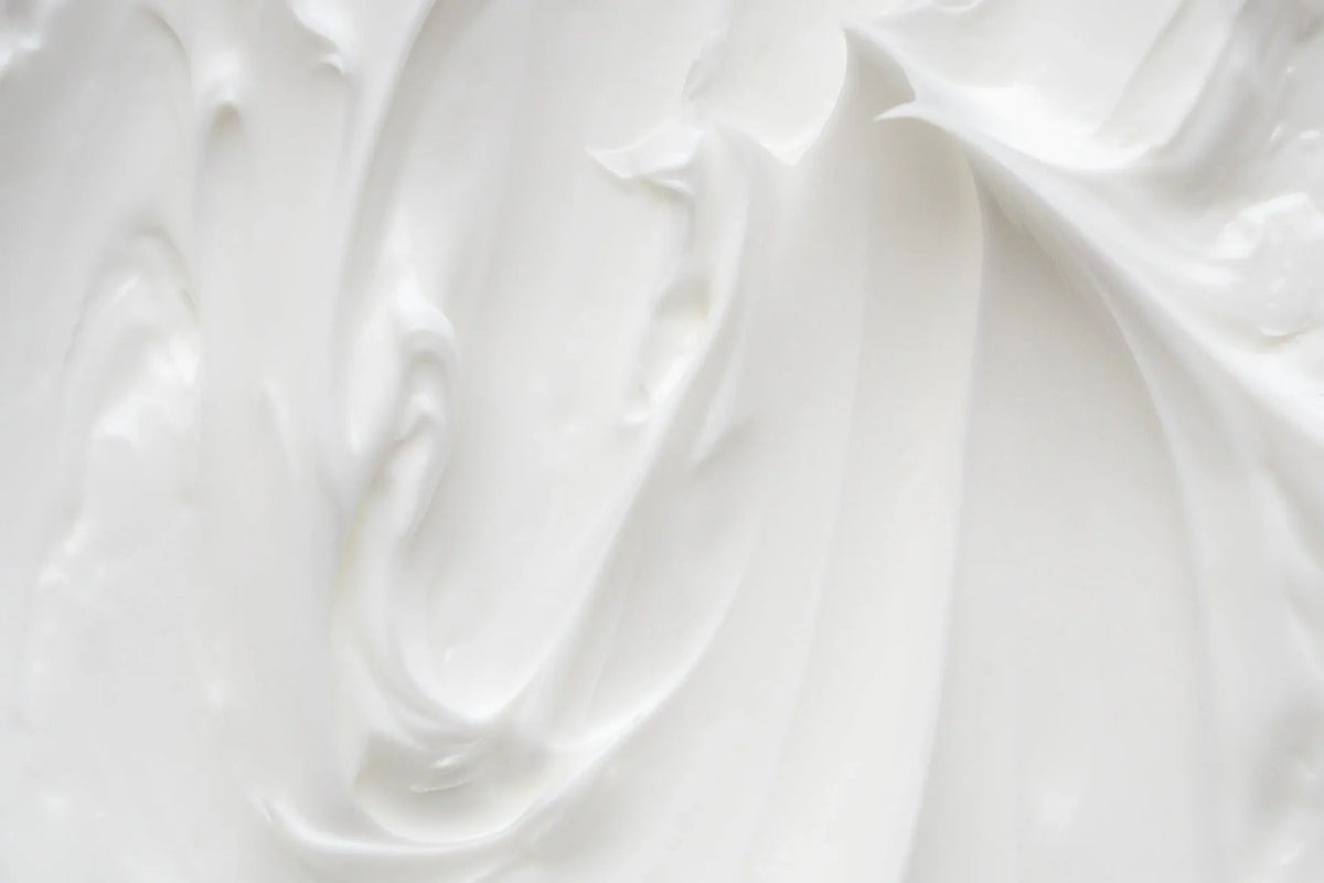 Crème mains Kinz 10% d'urée 50 g, hydratation intense pour les mains sèches et abimées